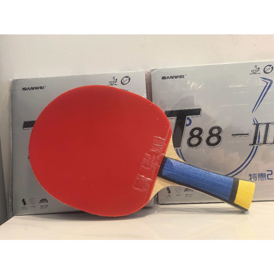 Zestaw do samodzielnego montaż – Badminton Minion recenzja i cena
